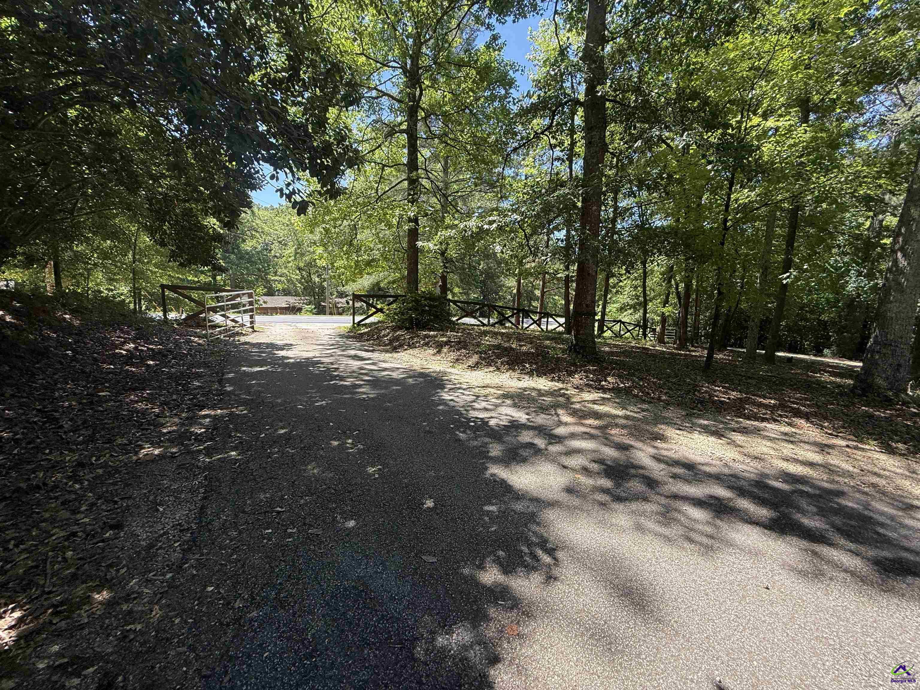 905 East Atlanta Road Stockbridge, GA 30281 - Photo 4 of 56 Gallery Image 4