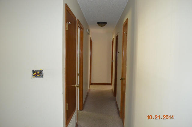 166 Ridge Lake Road Crestview, FL 32536 - Photo 10 of 19 a view of a hallway