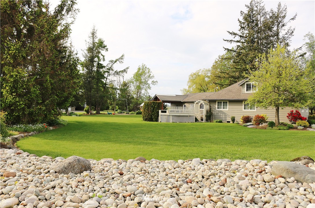 9283 Telegraph Road Sumas, WA 98295 - Photo 25 of 25