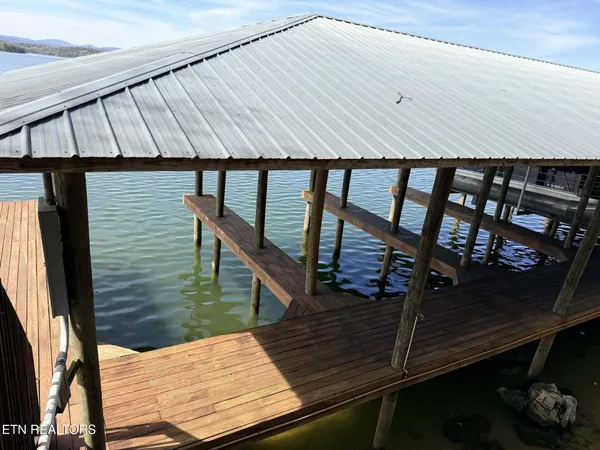 $180,000 | 7 Johnson Lane, Ten Mile, TN 37880