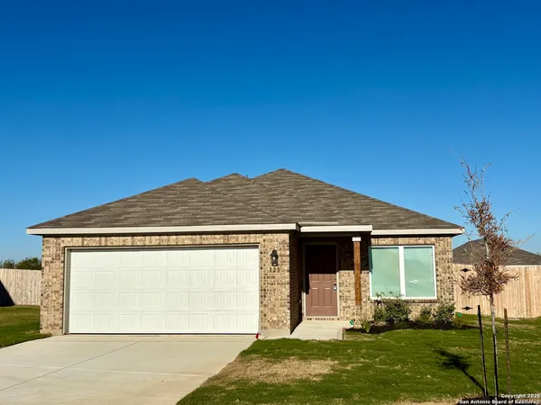 $1,650 | 729 Canyon View, Seguin, TX 78155