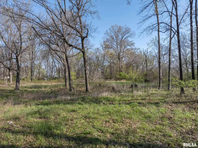 $77,000 | 507 East 12th Street, Sandoval, IL 62882