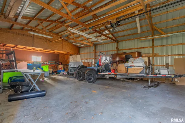 $77,000 | 507 East 12th Street, Sandoval, IL 62882