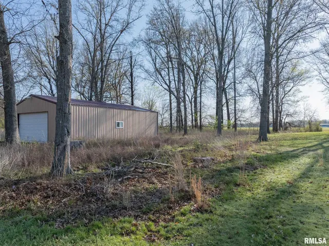 $77,000 | 507 East 12th Street, Sandoval, IL 62882