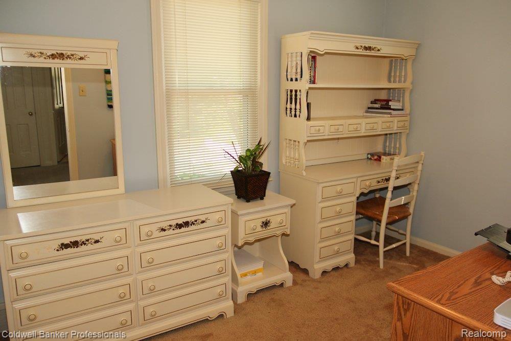1767 Sheffield Road Birmingham, MI 48009 - Photo 16 of 23 SECOND BEDROOM