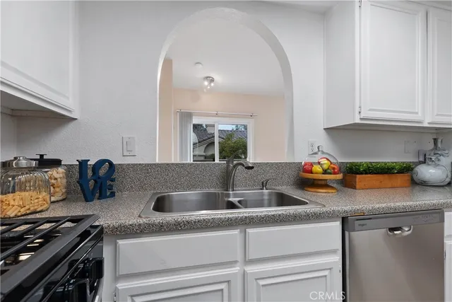 $698,000 | 21175 Gladiolos Way, Lake Forest, CA 92630