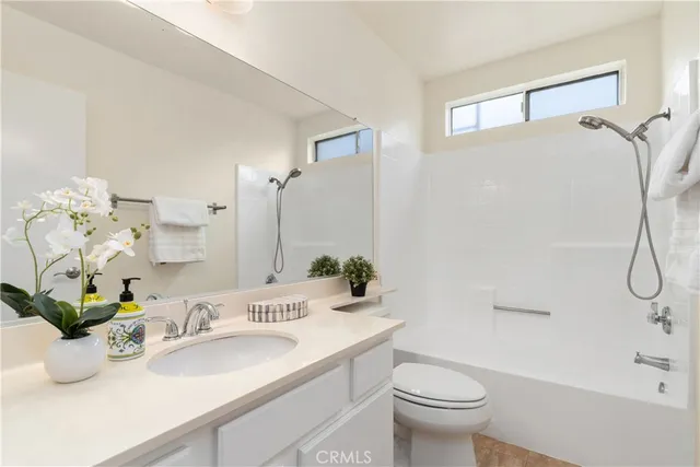 $698,000 | 21175 Gladiolos Way, Lake Forest, CA 92630