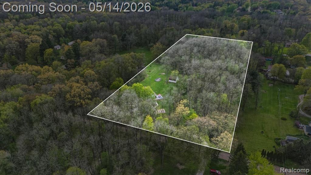 8765 Clement Road Clarkston, MI 48346 - Photo 68 of 69 Gallery Image 68