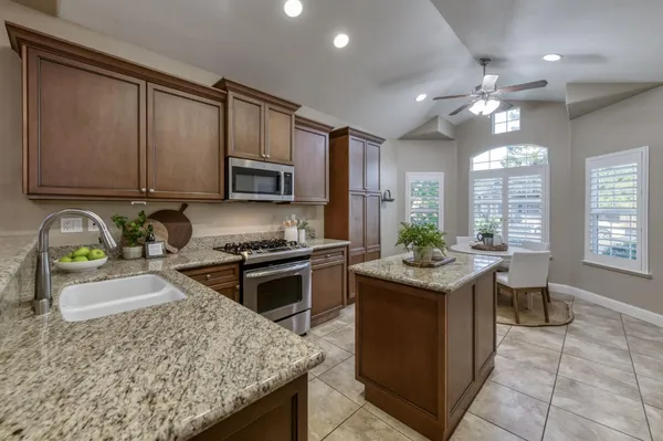 $549,000 | 10687 North Tea Party Lane, Fresno, CA 93730