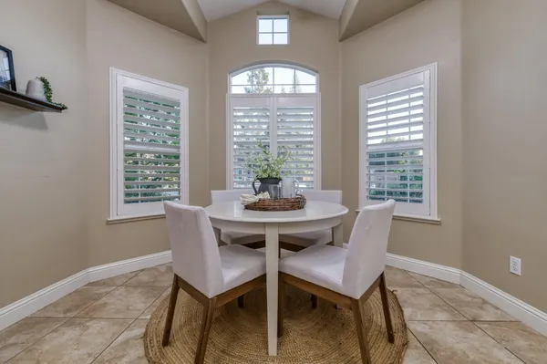 $549,000 | 10687 North Tea Party Lane, Fresno, CA 93730