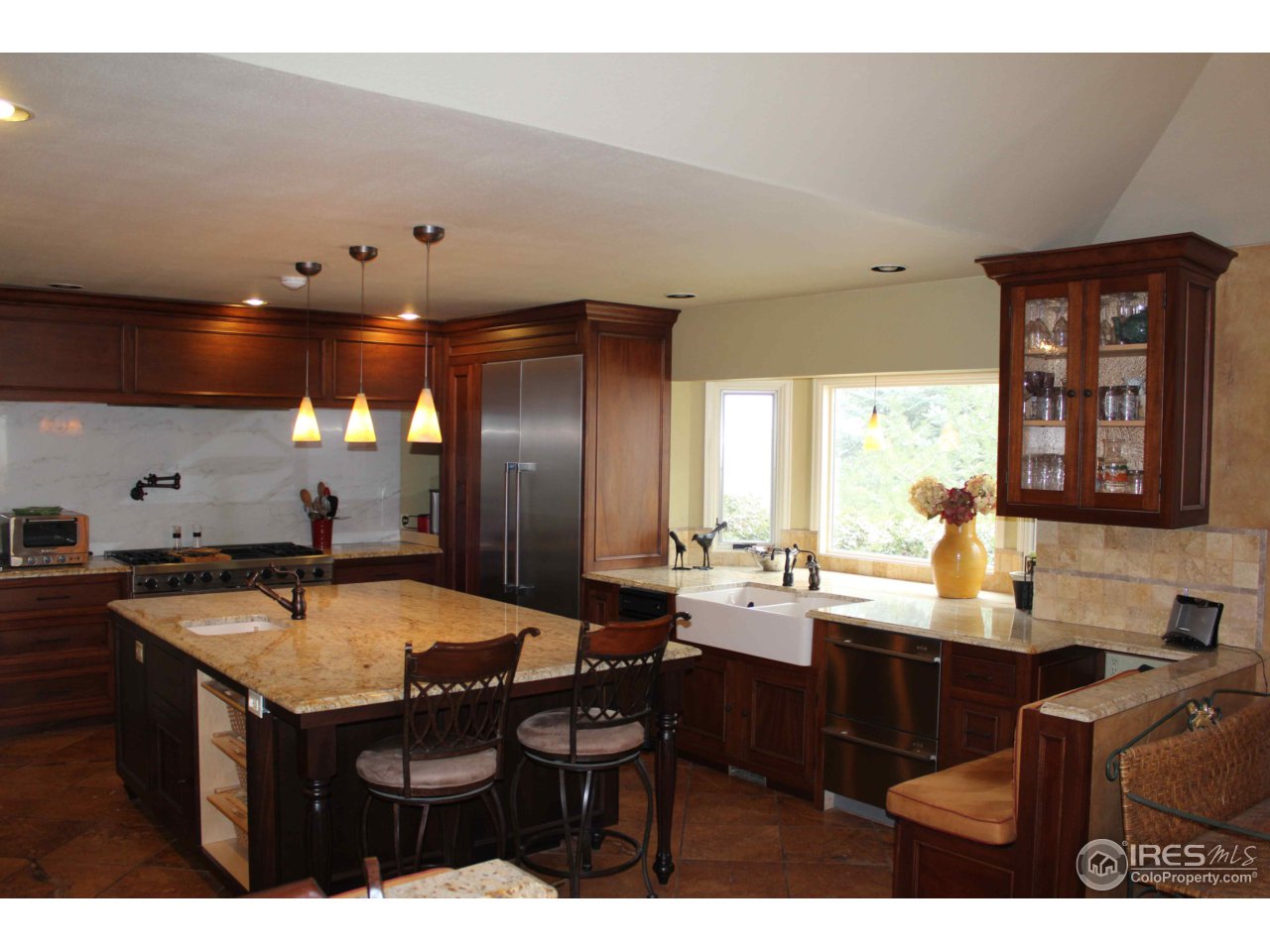 9257 Gunbarrel Ridge Road Boulder, CO 80301 - Photo 4 of 21