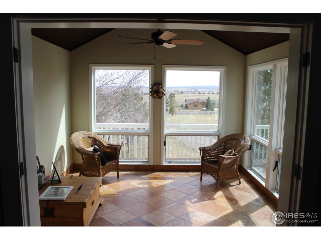 9257 Gunbarrel Ridge Road Boulder, CO 80301 - Photo 10 of 21 a living room with furniture and a window