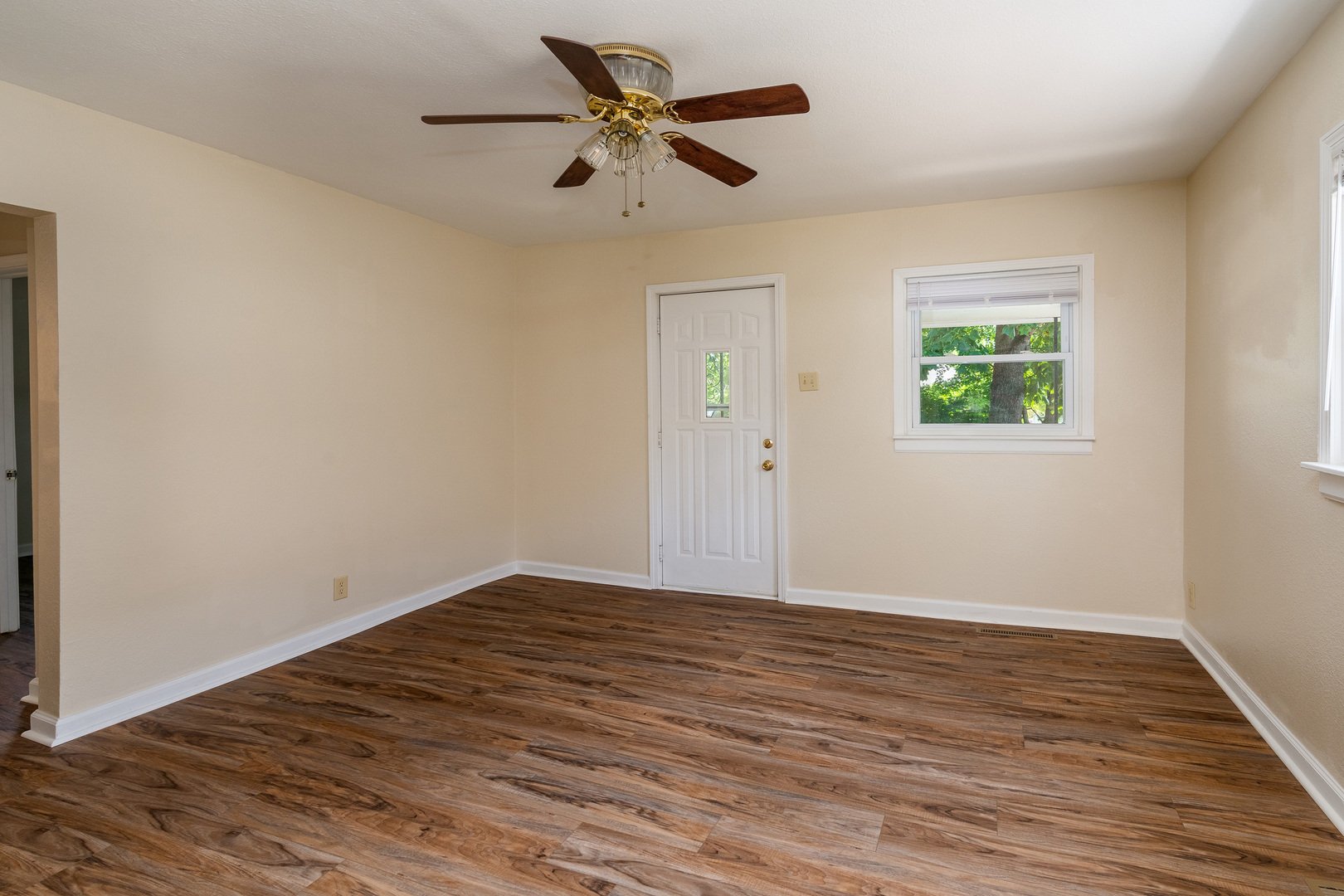 313 North 9th Street Herrin, IL 62948 - Photo 6 of 28
