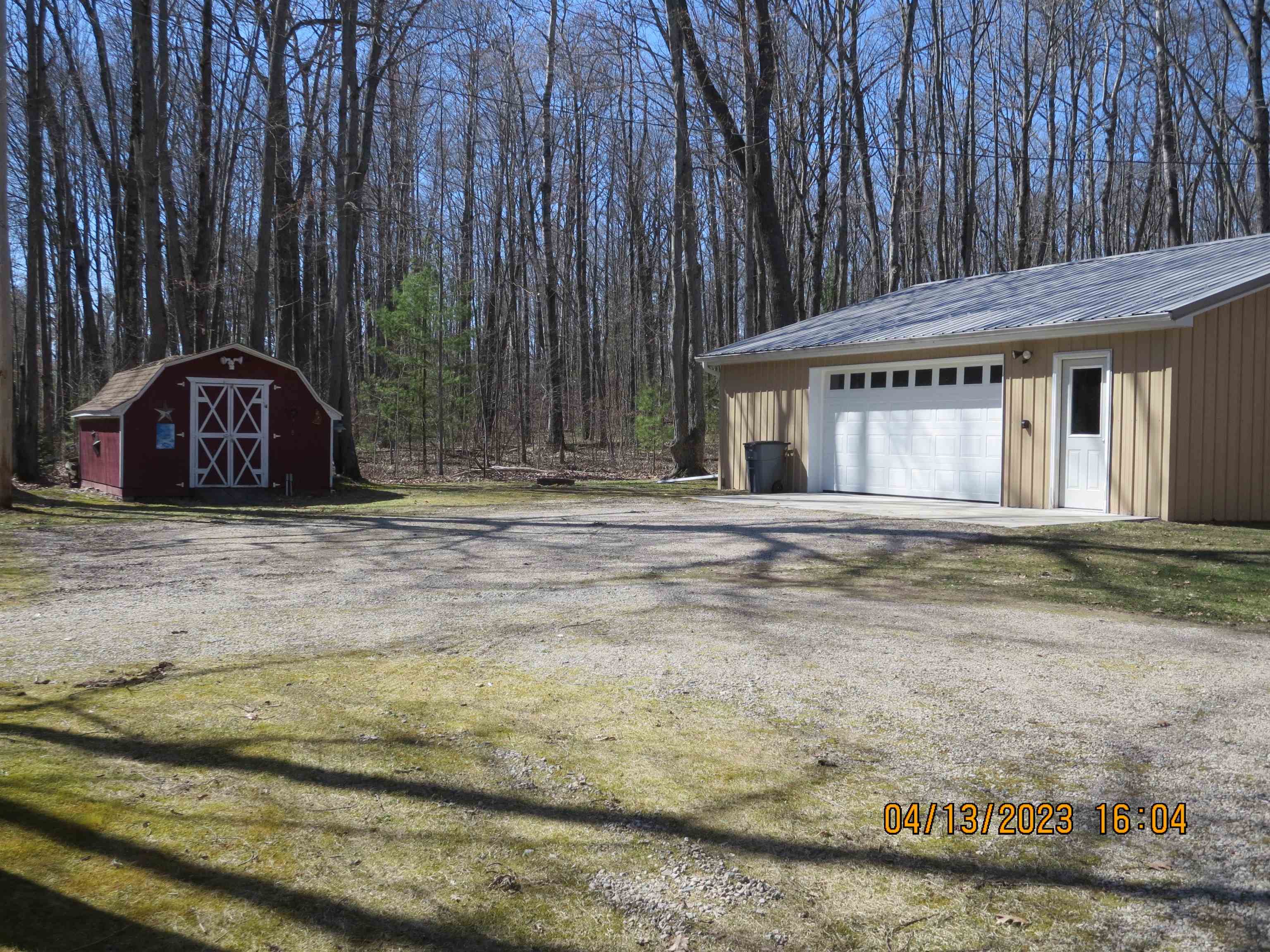 2582 Birch Road Harrison, MI 48625 - Photo 20 of 26 Gallery Image 20