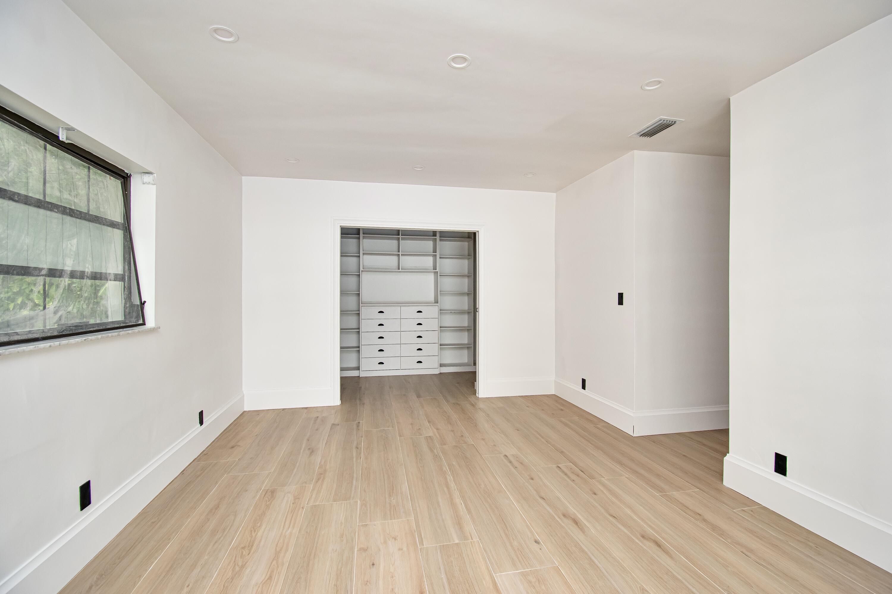 6761 South Grande Drive Boca Raton, FL 33433 - Photo 12 of 35 20