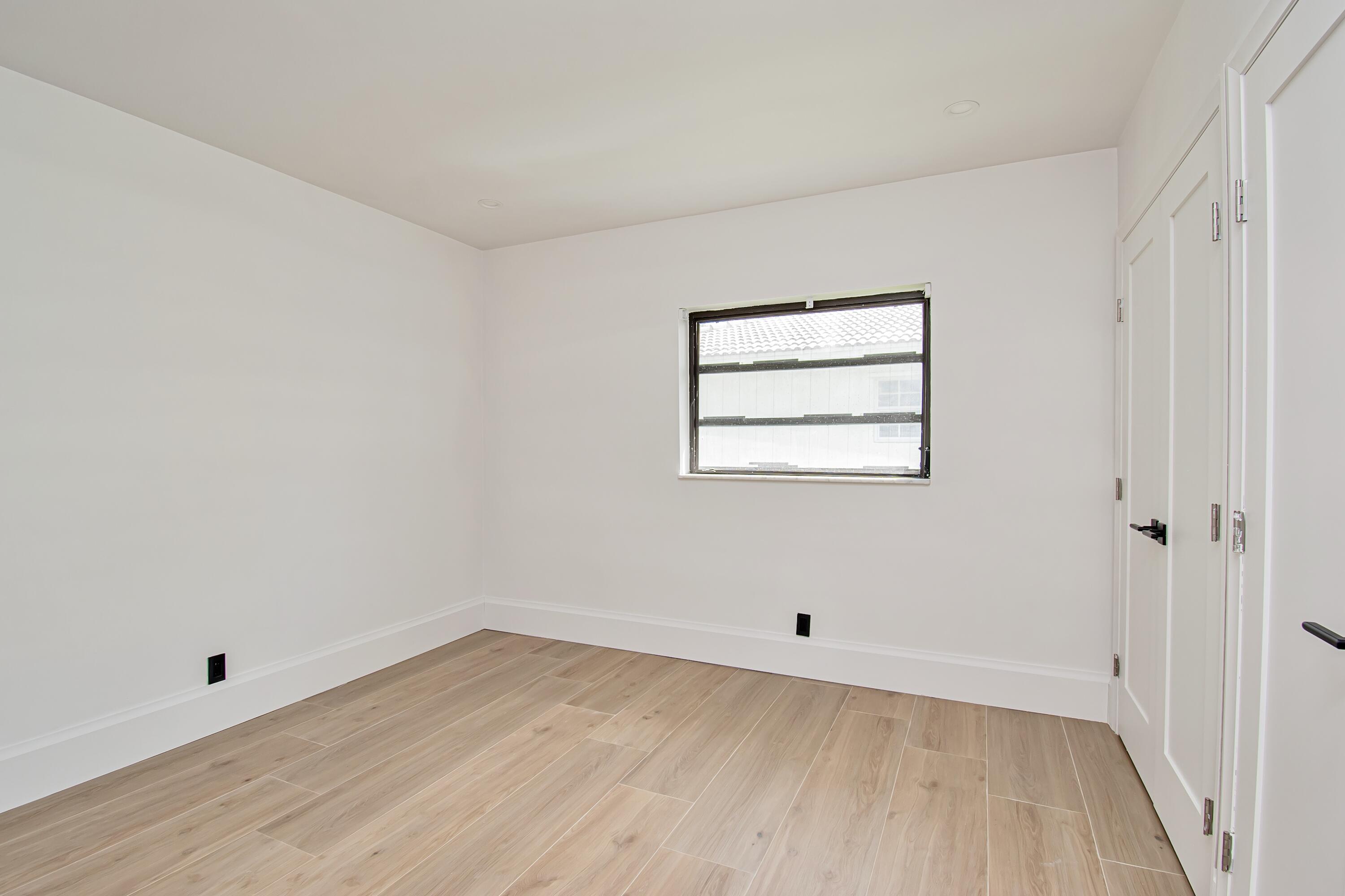 6761 South Grande Drive Boca Raton, FL 33433 - Photo 18 of 35 27