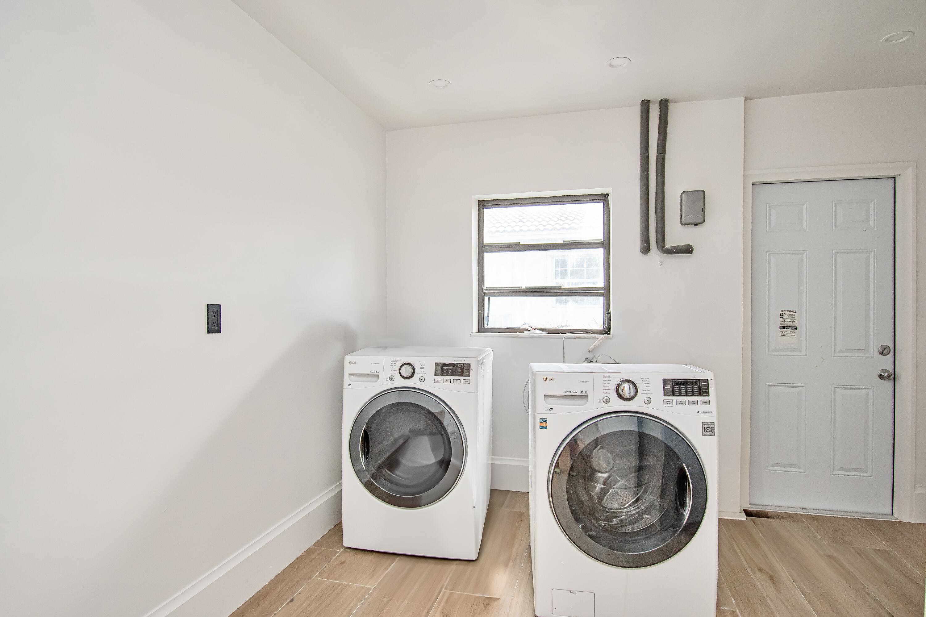 6761 South Grande Drive Boca Raton, FL 33433 - Photo 25 of 35 33