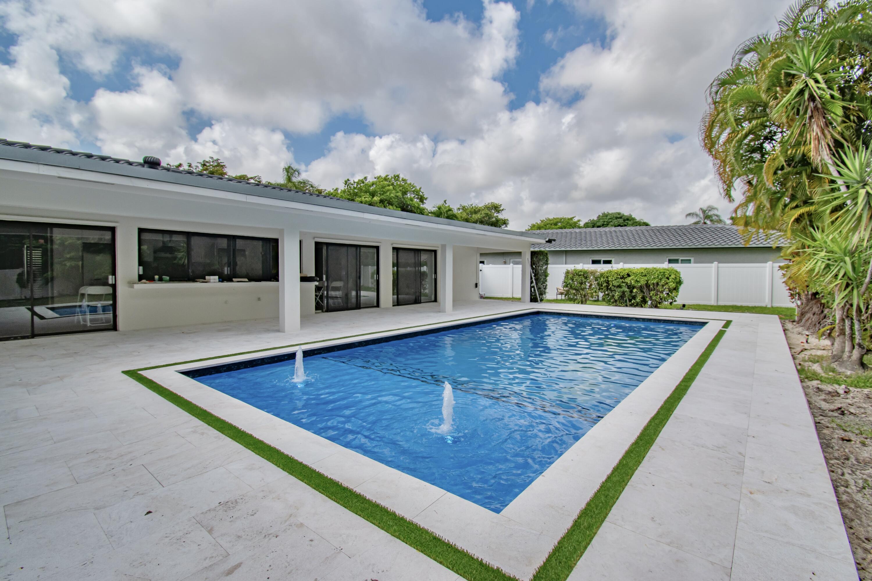 6761 South Grande Drive Boca Raton, FL 33433 - Photo 29 of 35 6