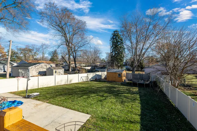 $334,900 | 1585 Charles Drive, Glendale Heights, IL 60139