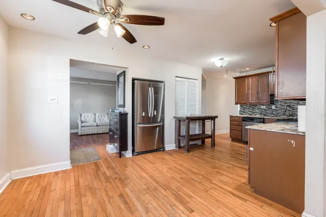 $334,900 | 1585 Charles Drive, Glendale Heights, IL 60139