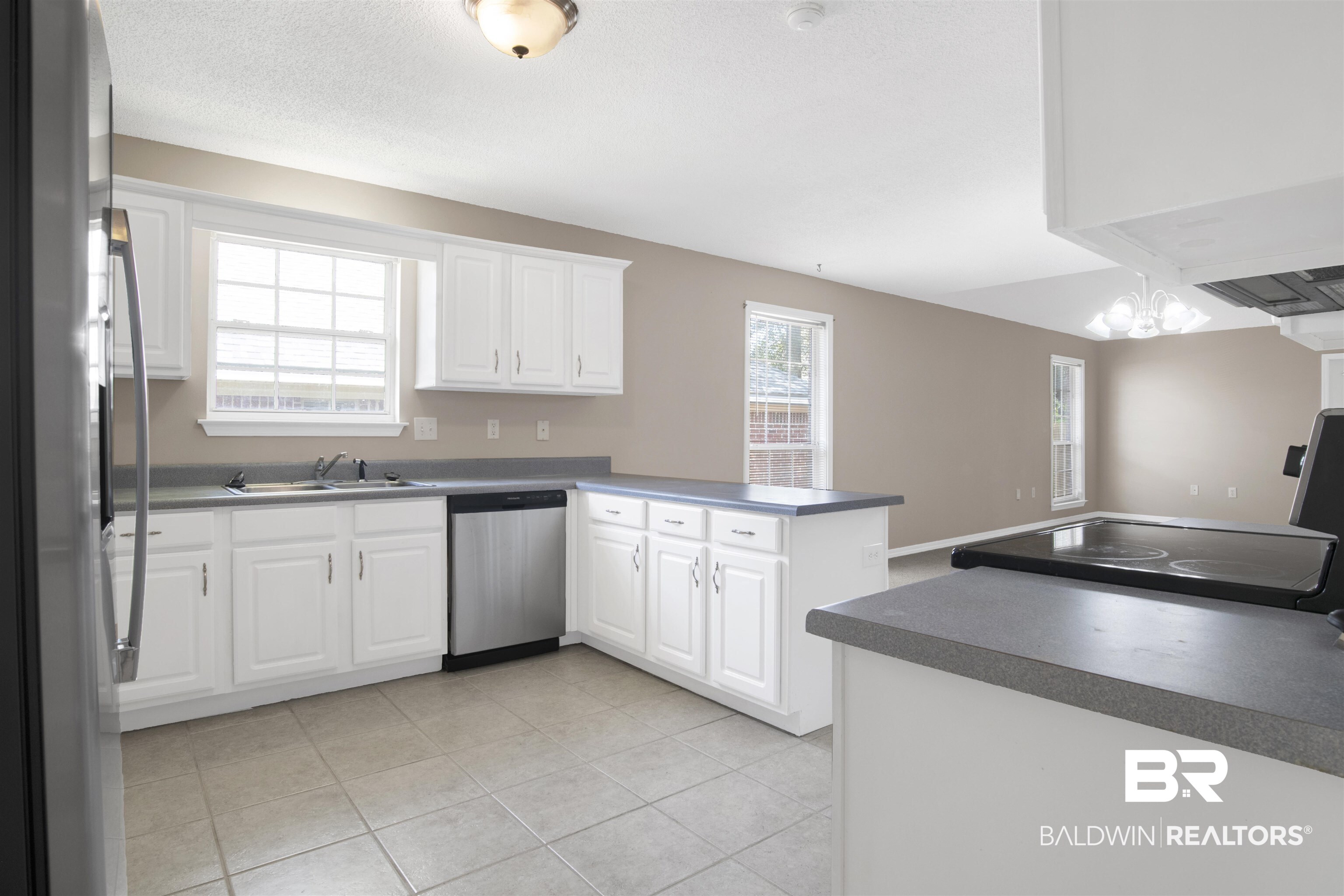 7665 Avery Lane Daphne, AL 36526 - Photo 15 of 45
