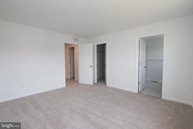 $2,195 | 1851 Shady Lane, Mechanicsburg, PA 17055