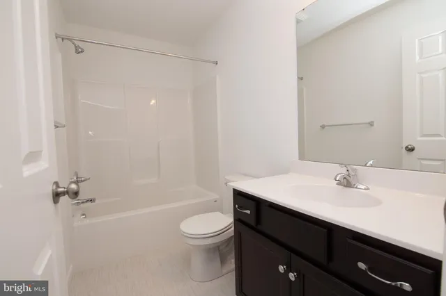 $2,195 | 1851 Shady Lane, Mechanicsburg, PA 17055