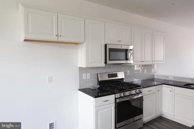 $2,195 | 1851 Shady Lane, Mechanicsburg, PA 17055