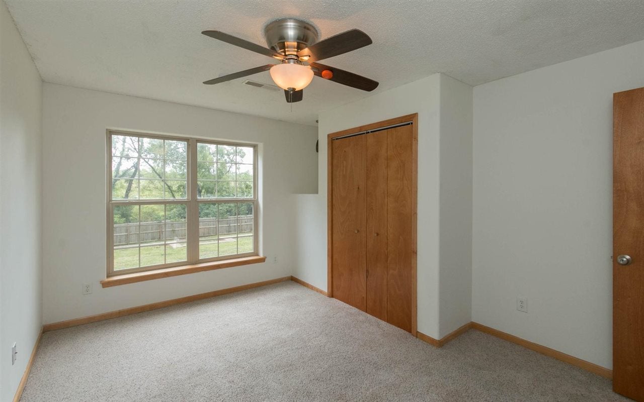 847 Tipperary Road Iowa City, IA 52246 - Photo 20 of 24 Gallery Image 20