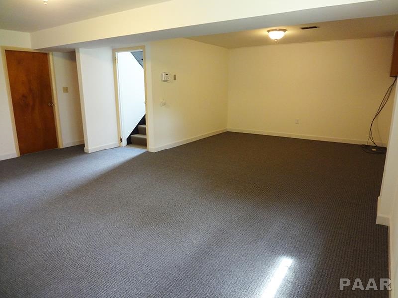 6240 North Hamilton Road Peoria, IL 61614 - Photo 19 of 33 Gallery Image 19