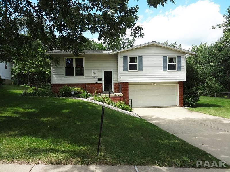 6240 North Hamilton Road Peoria, IL 61614 - Photo 2 of 33 Gallery Image 2