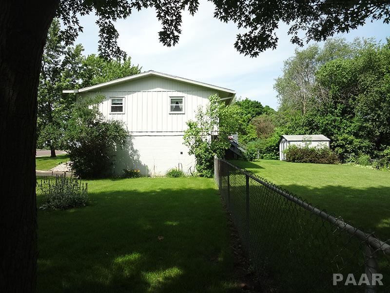 6240 North Hamilton Road Peoria, IL 61614 - Photo 25 of 33 Gallery Image 25