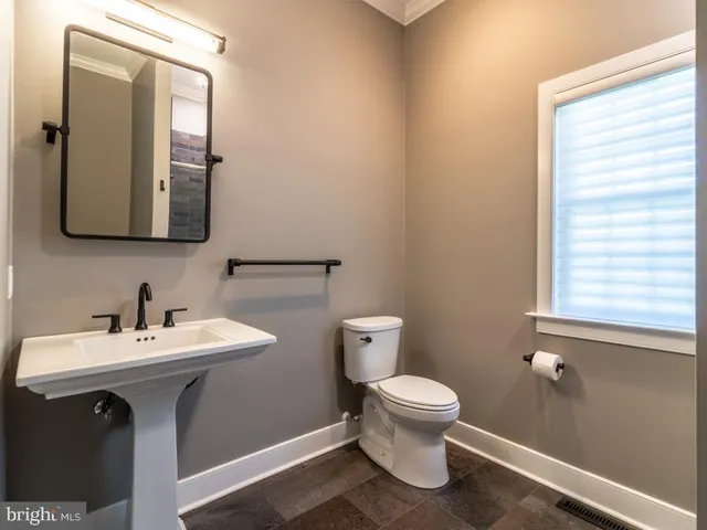 $1,975,000 | 30859 Edgewater Drive, Lewes, DE 19958