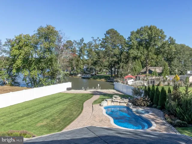 $1,975,000 | 30859 Edgewater Drive, Lewes, DE 19958