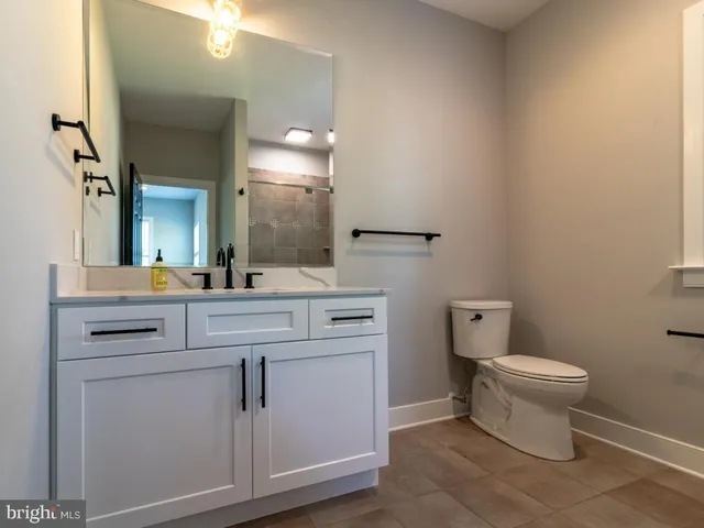 $1,975,000 | 30859 Edgewater Drive, Lewes, DE 19958