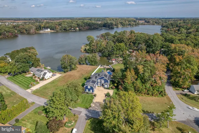 $1,975,000 | 30859 Edgewater Drive, Lewes, DE 19958