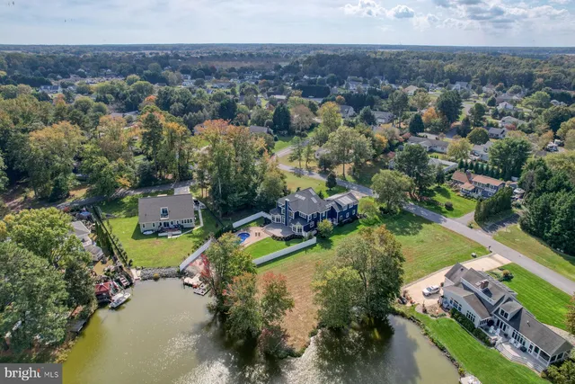 $1,799,000 | 30859 Edgewater Drive, Lewes, DE 19958