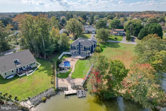 $1,799,000 | 30859 Edgewater Drive, Lewes, DE 19958