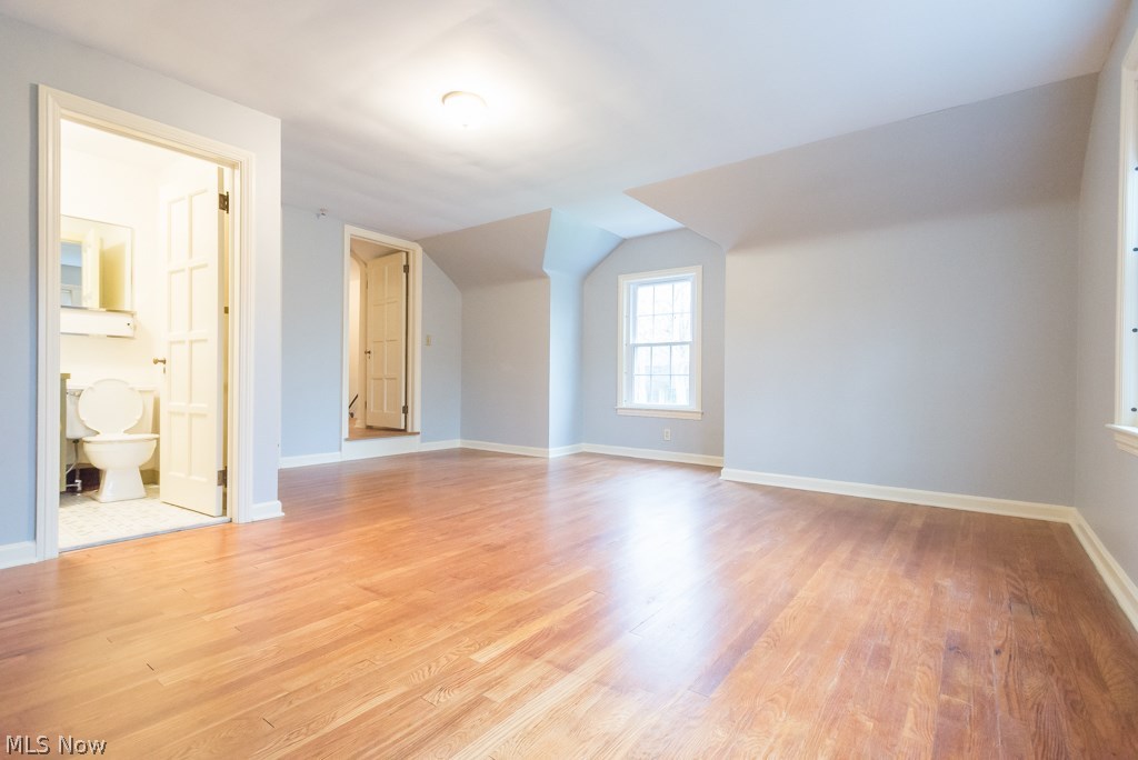 2750 Wicklow Road Cleveland, OH 44120 - Photo 21 of 35 Gallery Image 21