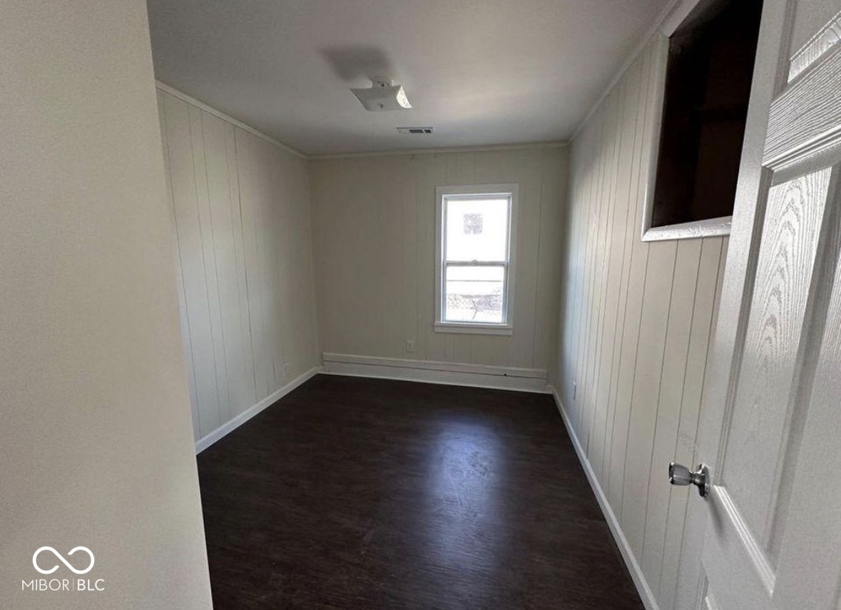 1623 West 20th Street Anderson, IN 46016 - Photo 8 of 9