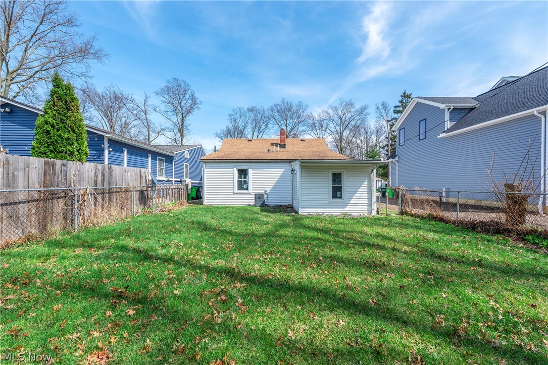 208 Sunset Road Avon Lake, OH 44012 - Photo 38 of 41 Gallery Image 38