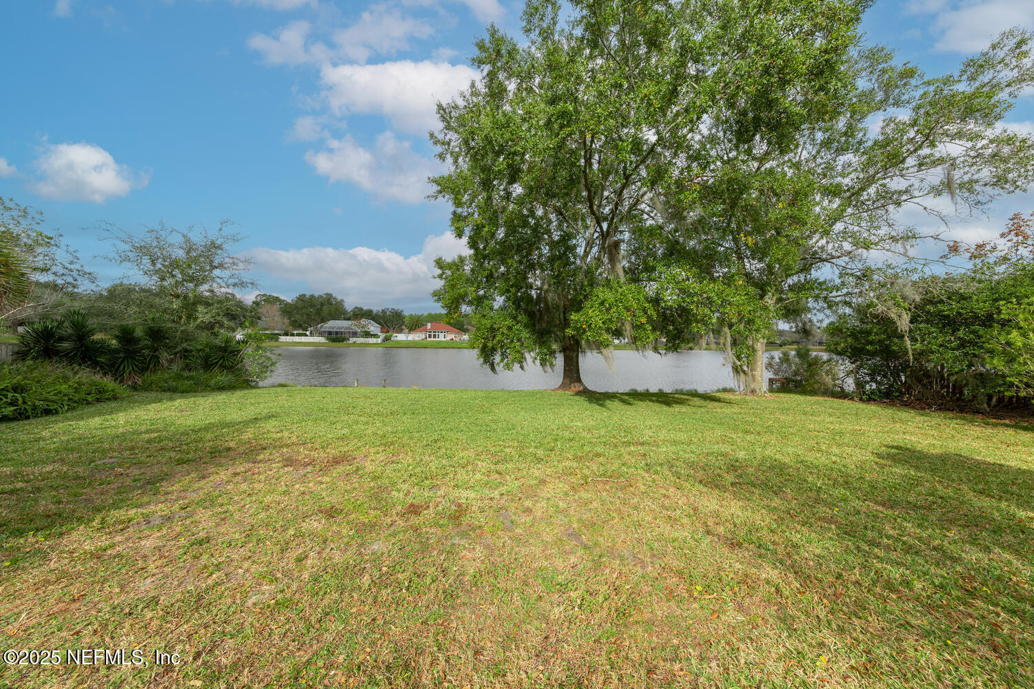 113 Nottingham Drive St. Johns, FL 32259 - Photo 33 of 35 a garden view