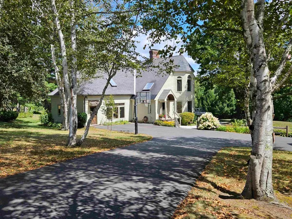 $795,000 | 5 Hillwinds North, Brattleboro, VT 05301