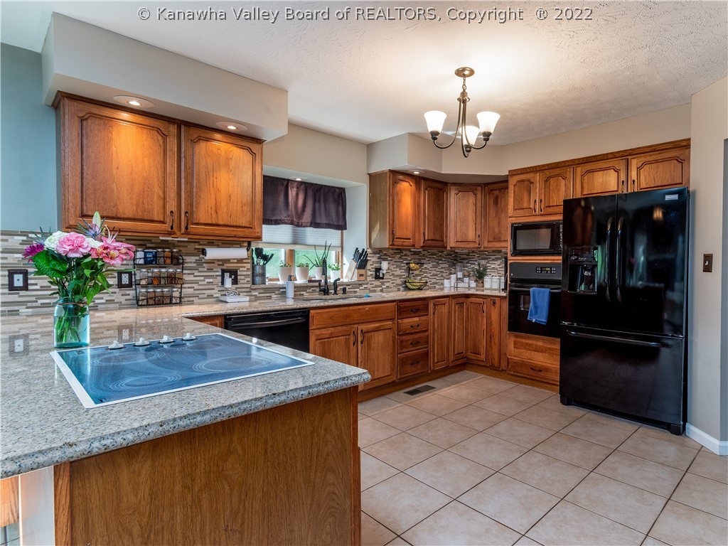 561 Dairy Road Poca, WV 25159 - Photo 12 of 32 Gallery Image 12