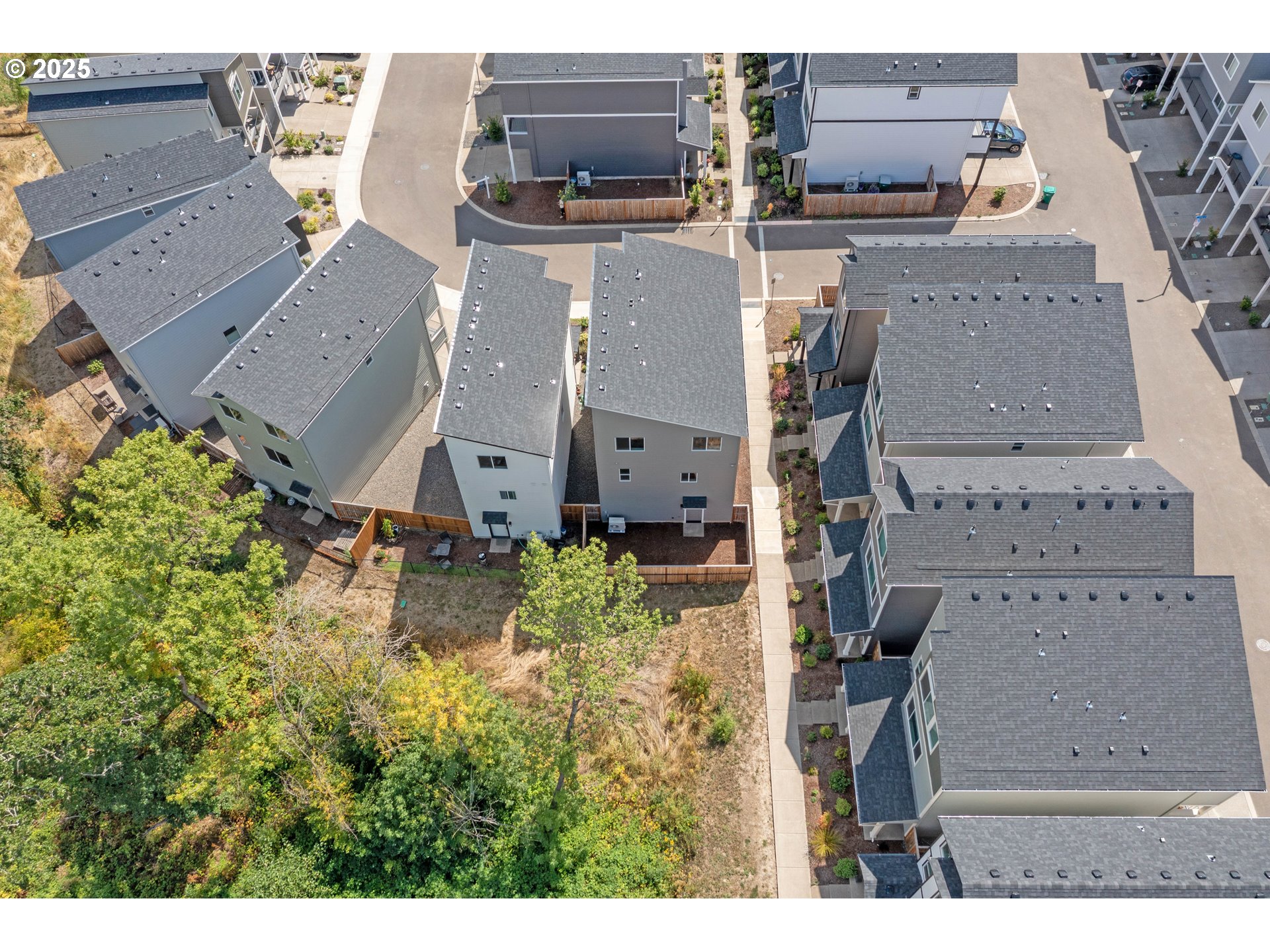 1484 North Steiwer Lane Newberg, OR 97132 - Photo 39 of 42