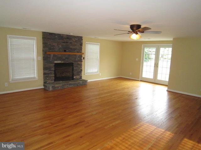 7940 Bennett Branch Road Mount Airy, MD 21771 - Photo 15 of 25 Family room