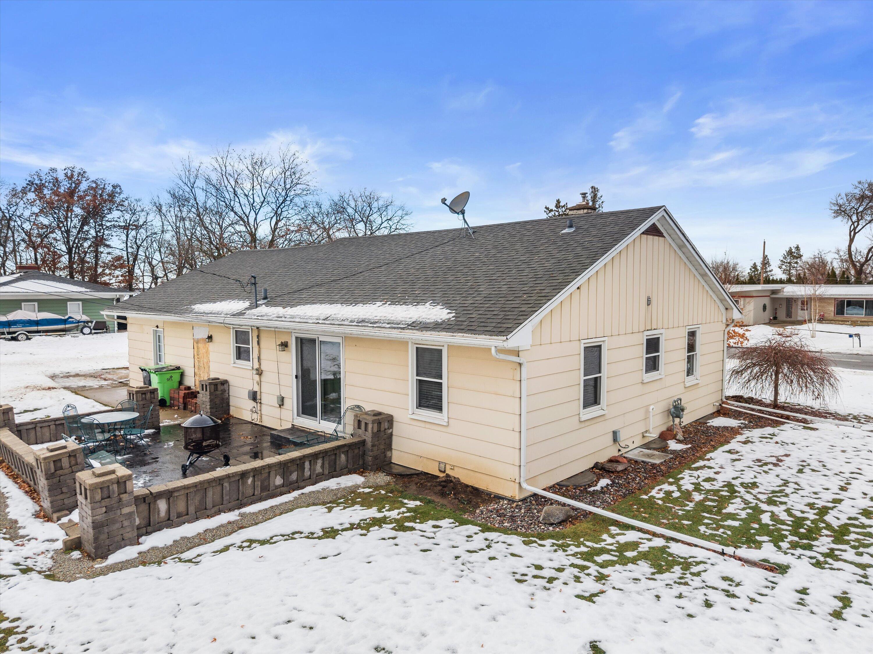 817 Scott Street Beaver Dam, WI 53916 - Photo 20 of 24 Backyard w/Stamped Concrete Patio