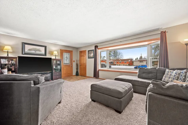 $225,000 | 817 Scott Street, Beaver Dam, WI 53916