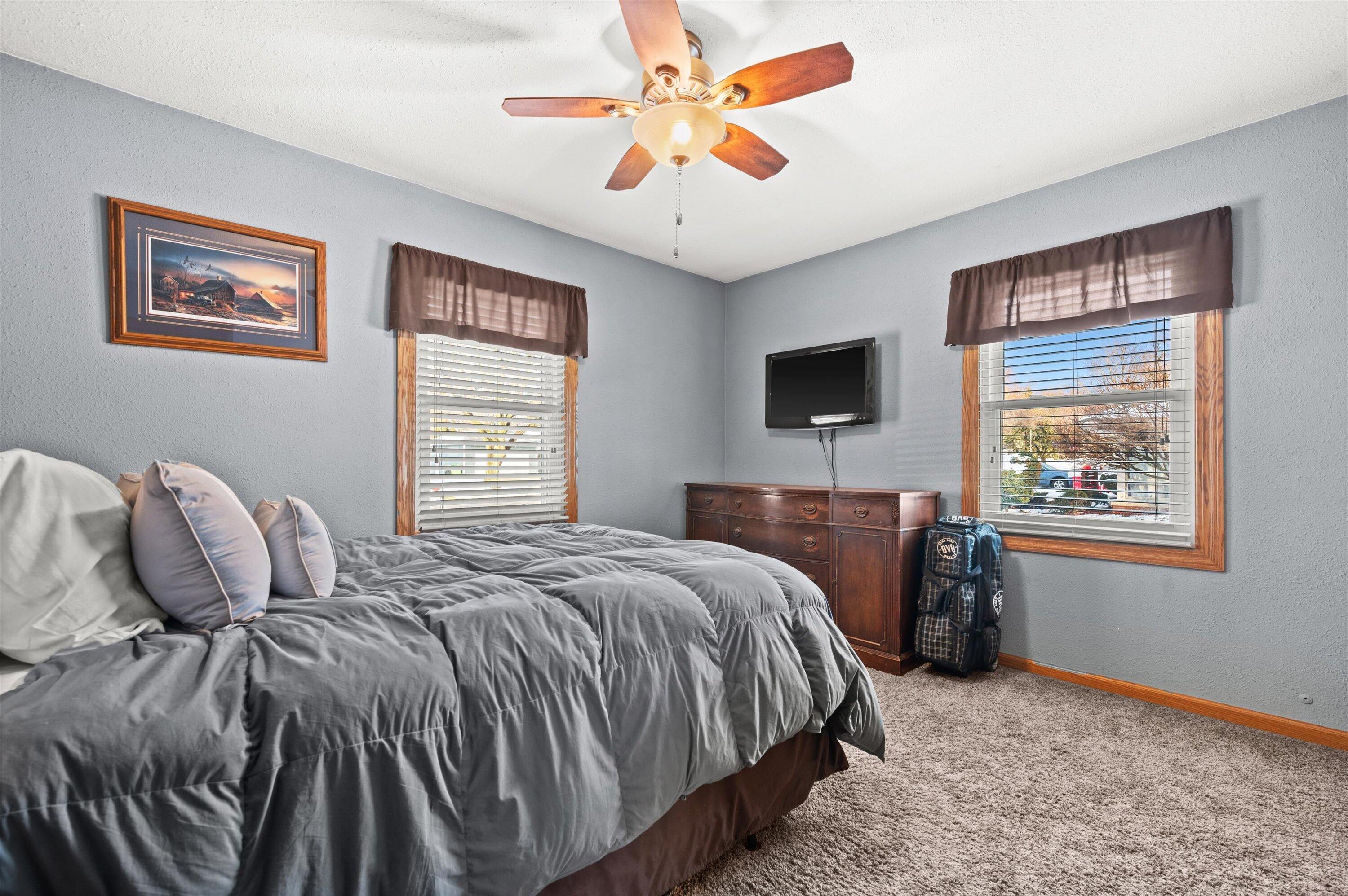 817 Scott Street Beaver Dam, WI 53916 - Photo 9 of 24 Cozy Bedrooms!