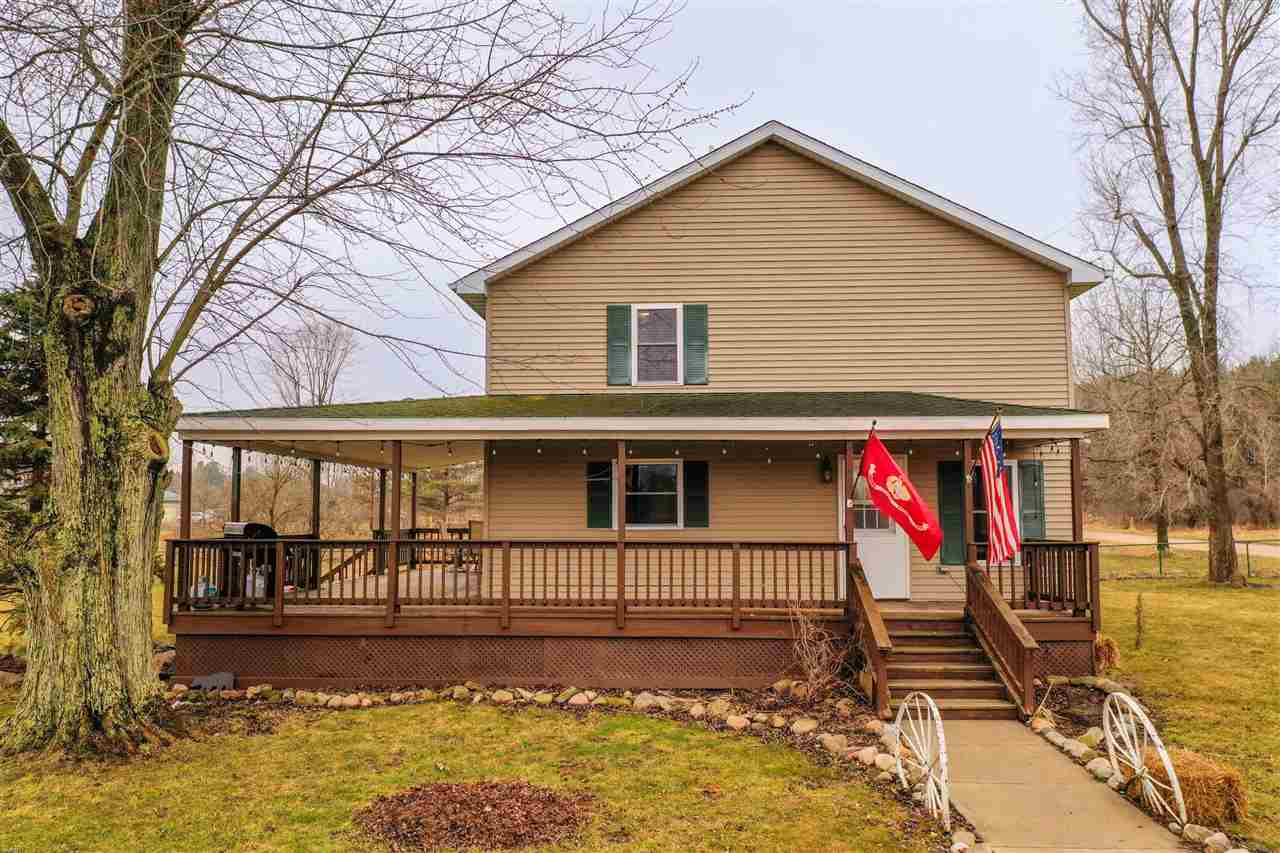 5357 Wilson Road Columbiaville, MI 48421 - Photo 2 of 37 50070129-1.JPG